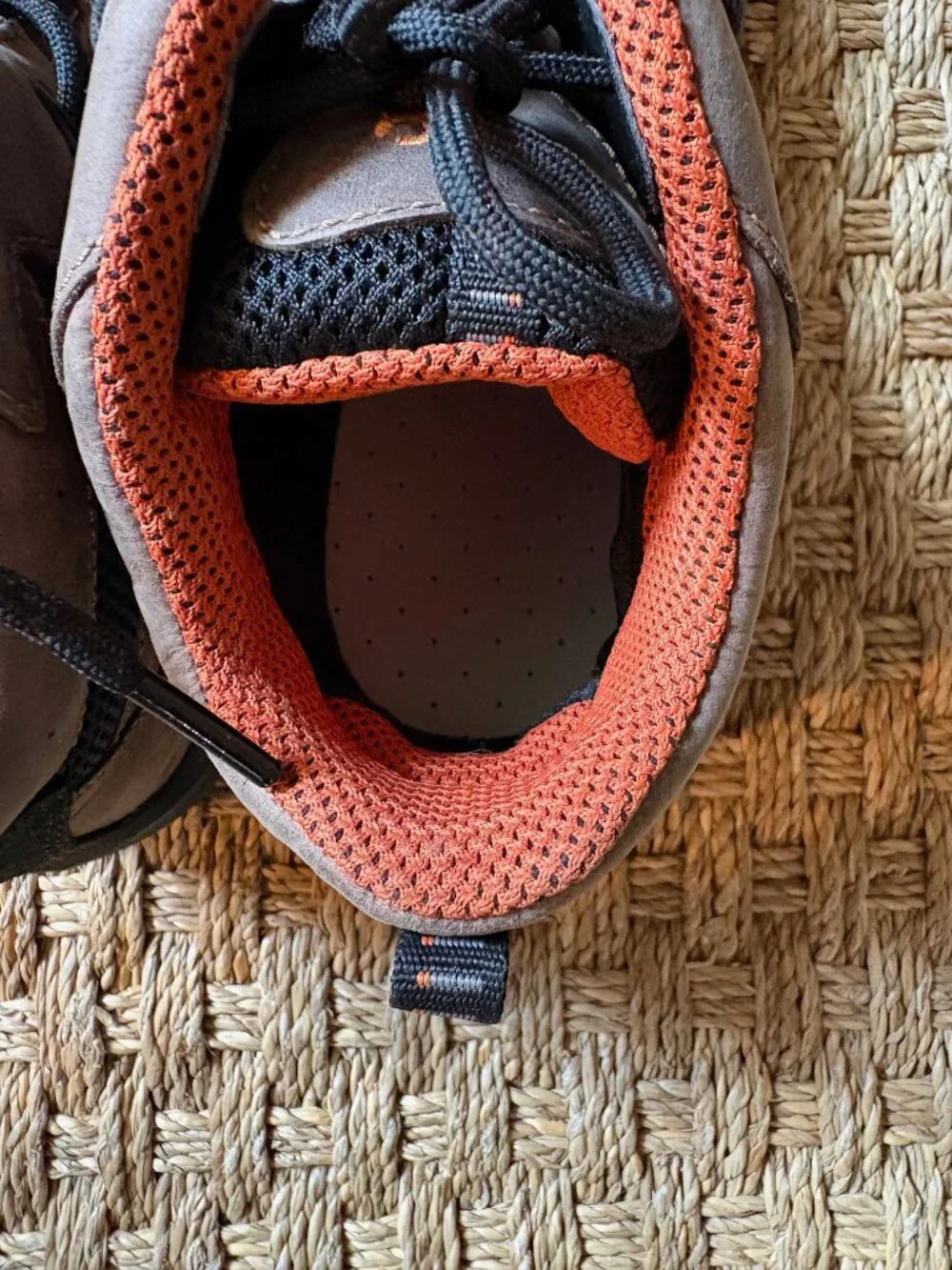 Ecco Xpedition Lite Hiking Shoe in Espresso/black